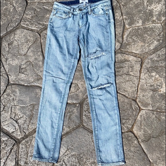 Paige distressed jeans - Picture 1 of 11